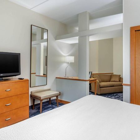 Fairfield Inn & Suites By Marriott Houston Conroe Exterior photo