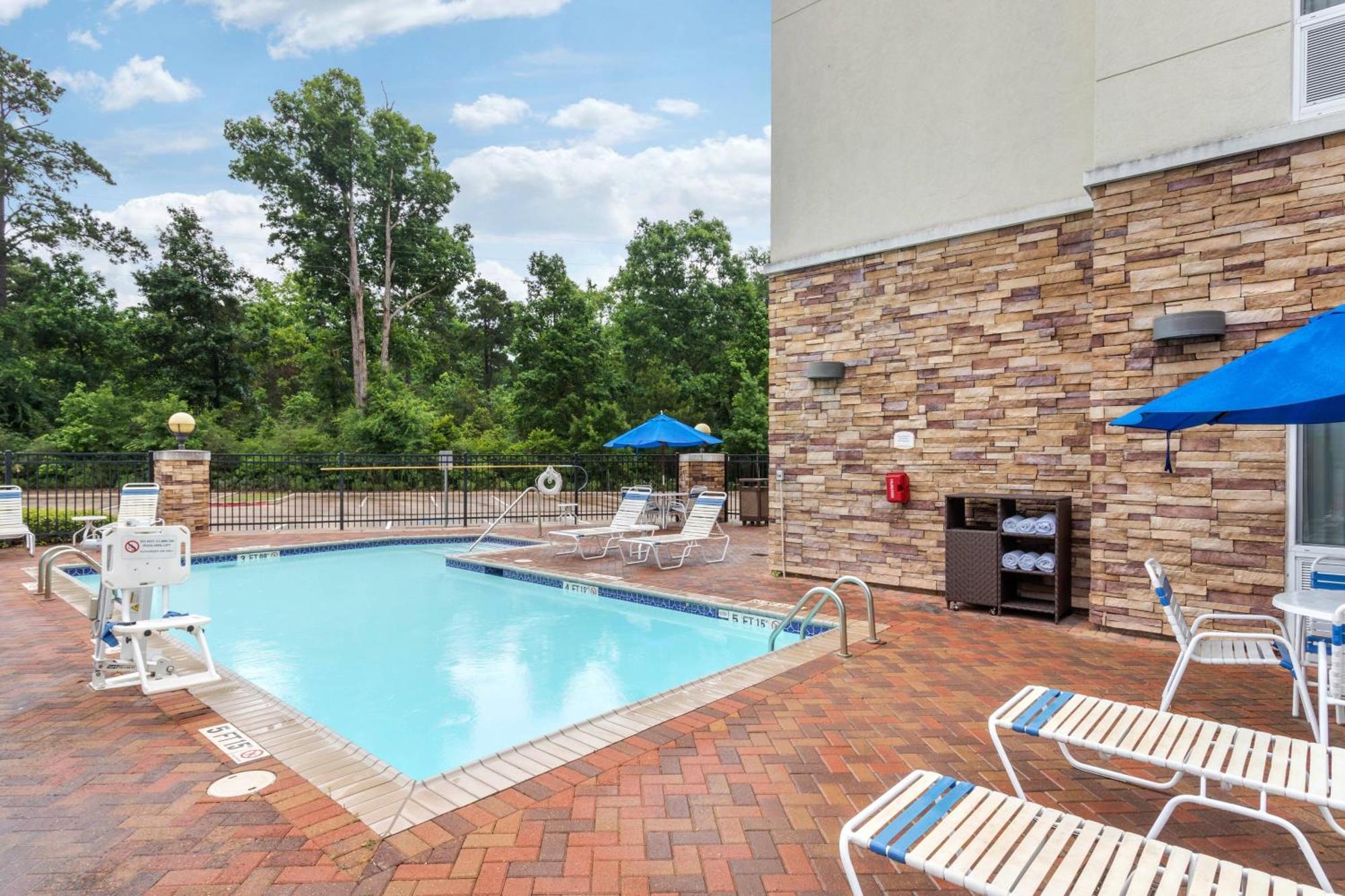 Fairfield Inn & Suites By Marriott Houston Conroe Exterior photo